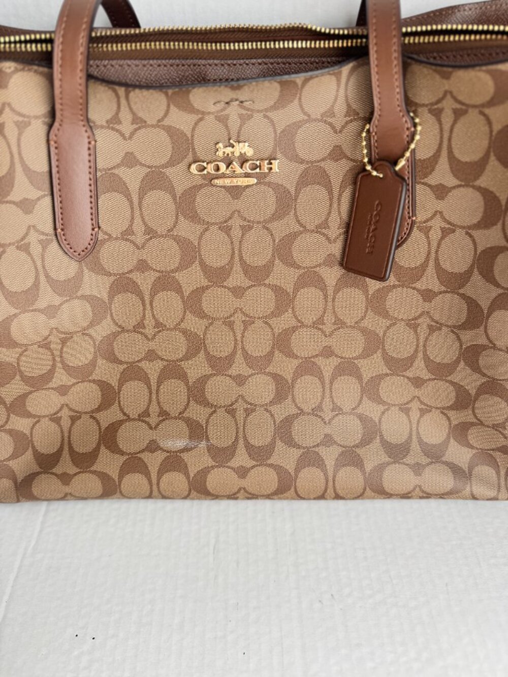 Coach Avenue Carryall Large Signature Canvas Tote Bag - Brown Pre-owned - Picture 4 of 9